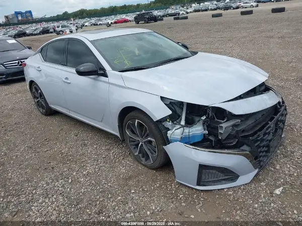 1N4BL4CV0SN329288 2025 NISSAN ALTIMA - Image 1