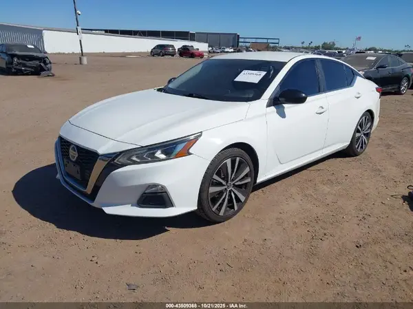 1N4BL4CV1KC108181 2019 NISSAN ALTIMA - Image 2