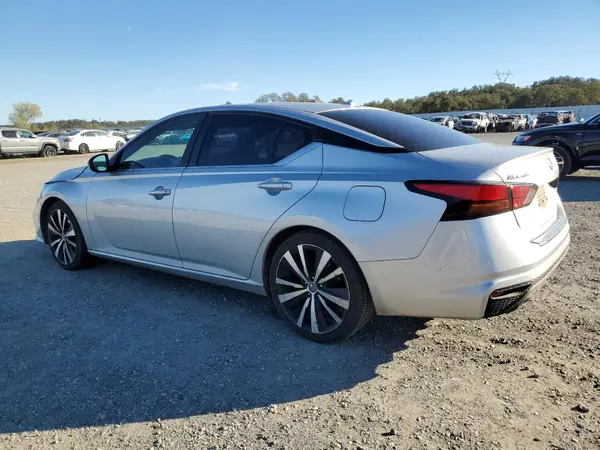 1N4BL4CV1KC122274 2019 NISSAN ALTIMA - Image 2