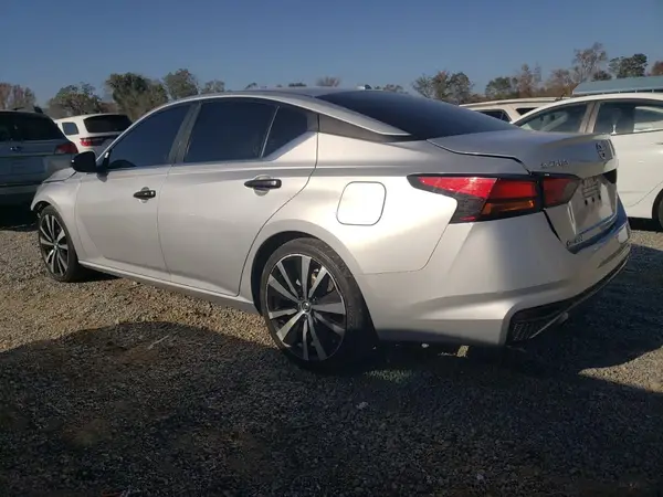 1N4BL4CV1KC128186 2019 NISSAN ALTIMA - Image 2