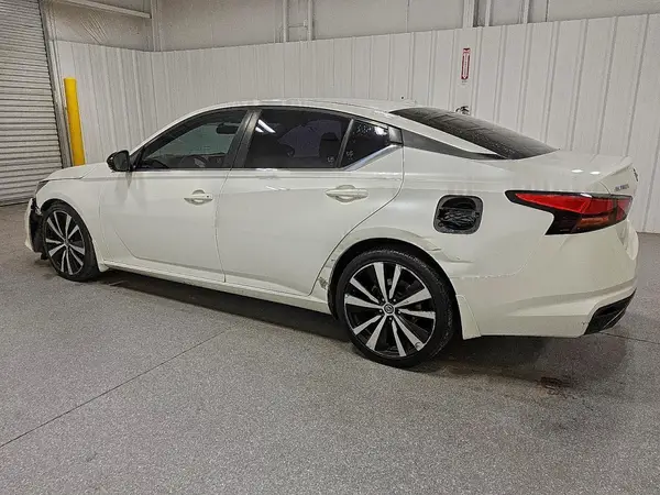 1N4BL4CV1KC130195 2019 NISSAN ALTIMA - Image 2