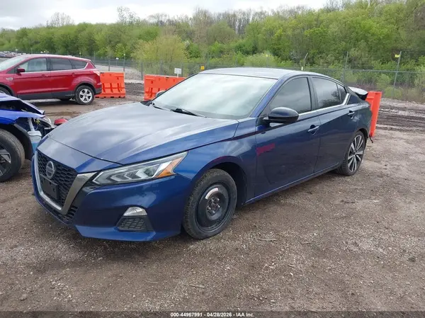 1N4BL4CV1KC132934 2019 NISSAN ALTIMA - Image 2