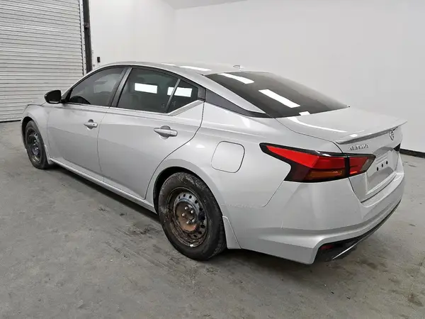 1N4BL4CV1KC137633 2019 NISSAN ALTIMA - Image 2