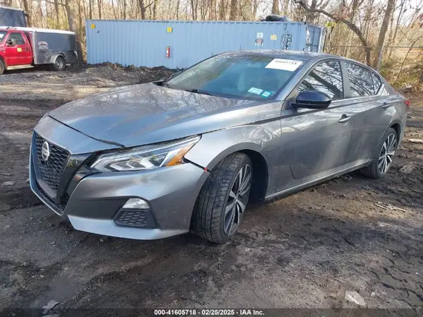 1N4BL4CV1KC138653 2019 NISSAN ALTIMA - Image 2