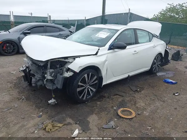 1N4BL4CV1KC146431 2019 NISSAN ALTIMA - Image 2
