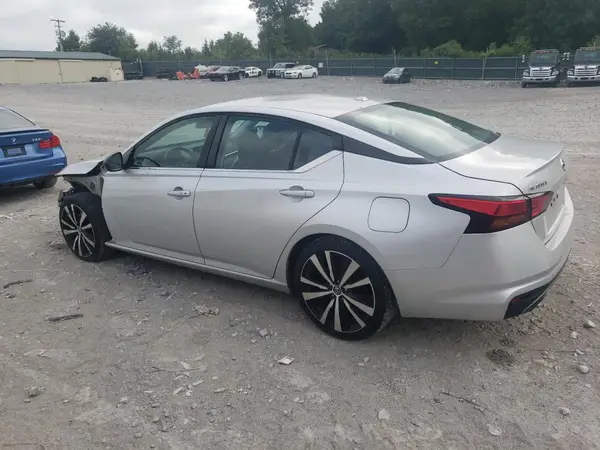 1N4BL4CV1KC149717 2019 NISSAN ALTIMA - Image 2