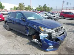 1N4BL4CV1KC160975 2019 NISSAN ALTIMA