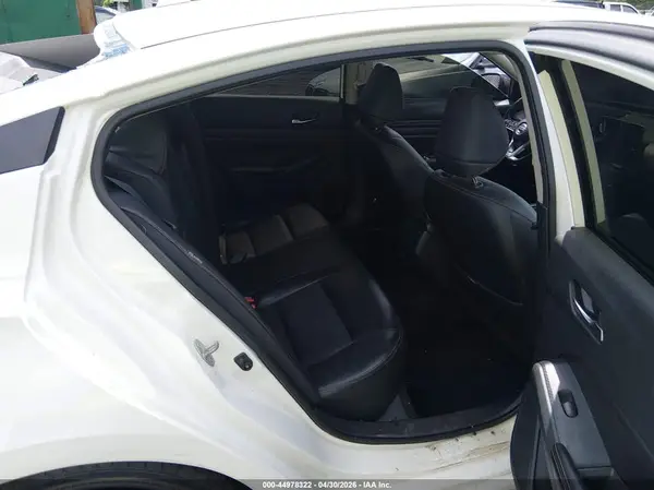 1N4BL4CV1KC161379 2019 NISSAN ALTIMA - Image 8