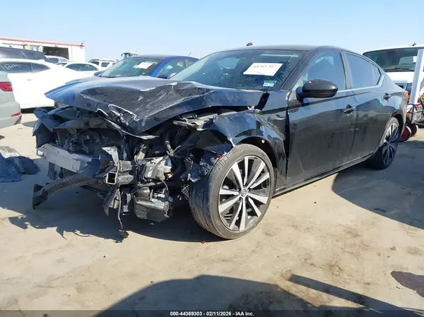 1N4BL4CV1KC163889 2019 NISSAN ALTIMA - Image 2