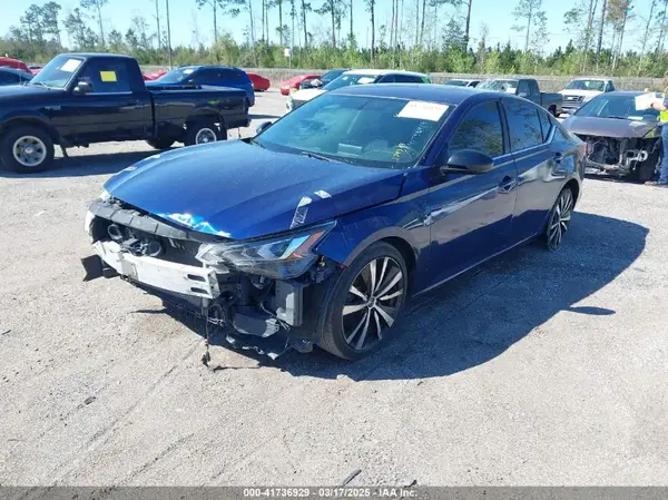 1N4BL4CV1KC174519 2019 NISSAN ALTIMA - Image 2