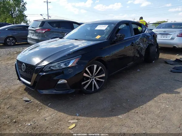 1N4BL4CV1KC182104 2019 NISSAN ALTIMA - Image 2