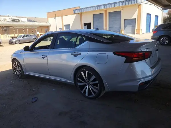 1N4BL4CV1KC182863 2019 NISSAN ALTIMA - Image 2