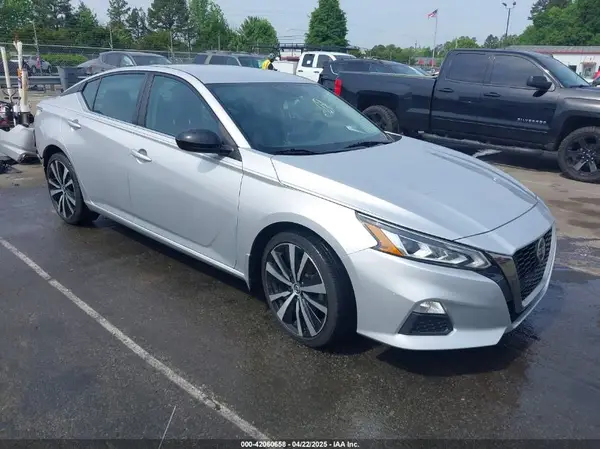 1N4BL4CV1KC182958 2019 NISSAN ALTIMA - Image 1
