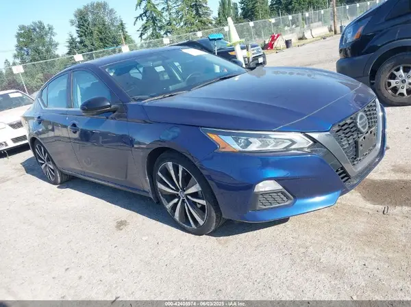 1N4BL4CV1KC184256 2019 NISSAN ALTIMA - Image 1