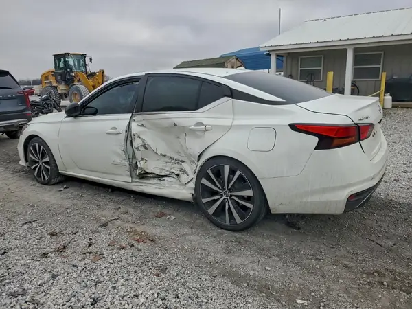 1N4BL4CV1KC185729 2019 NISSAN ALTIMA - Image 2