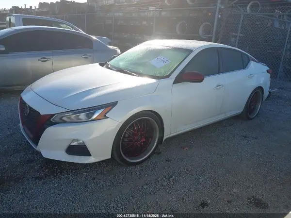 1N4BL4CV1KC185732 2019 NISSAN ALTIMA - Image 2