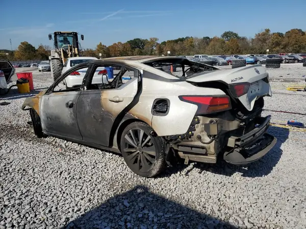 1N4BL4CV1KC186783 2019 NISSAN ALTIMA - Image 2