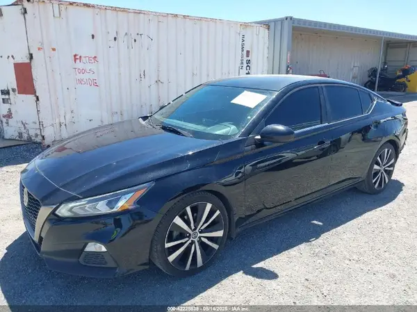 1N4BL4CV1KC206000 2019 NISSAN ALTIMA - Image 2