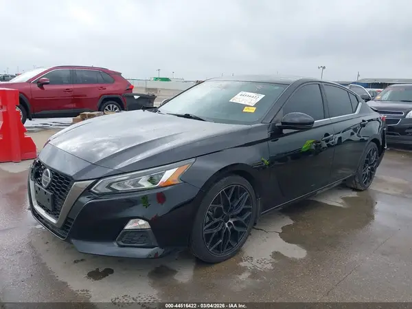 1N4BL4CV1KC238185 2019 NISSAN ALTIMA - Image 2