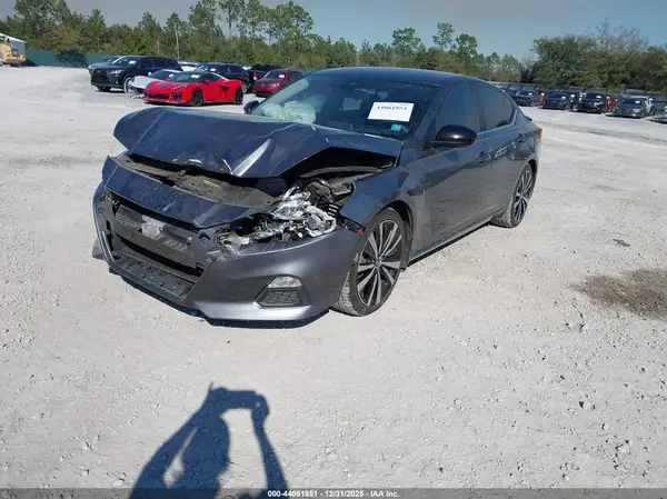 1N4BL4CV1LC121255 2020 NISSAN ALTIMA - Image 2
