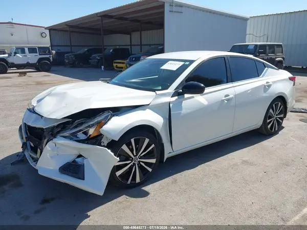 1N4BL4CV1LC130232 2020 NISSAN ALTIMA - Image 2