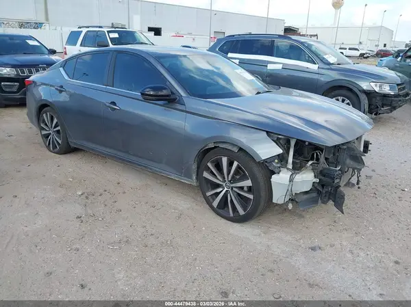 1N4BL4CV1LC162274 2020 NISSAN ALTIMA - Image 1