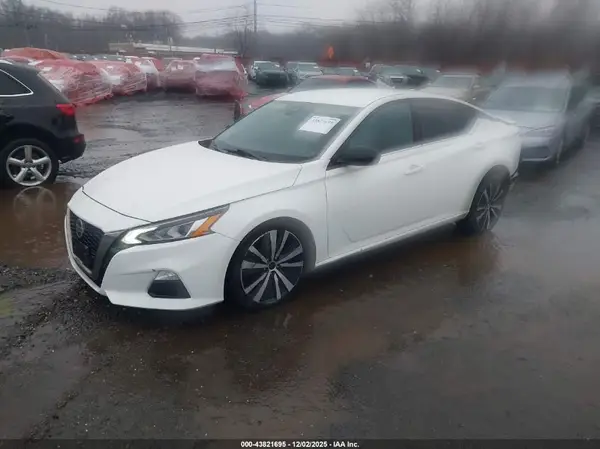 1N4BL4CV1LC171797 2020 NISSAN ALTIMA - Image 2