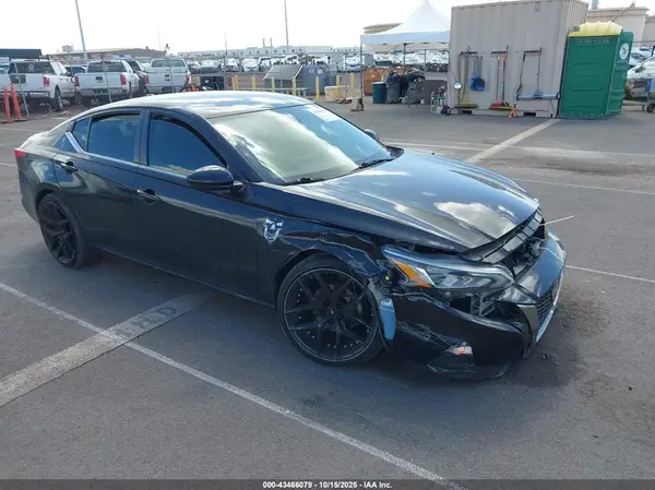 1N4BL4CV1LC184646 2020 NISSAN ALTIMA - Image 1