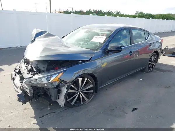 1N4BL4CV1LC190480 2020 NISSAN ALTIMA - Image 2