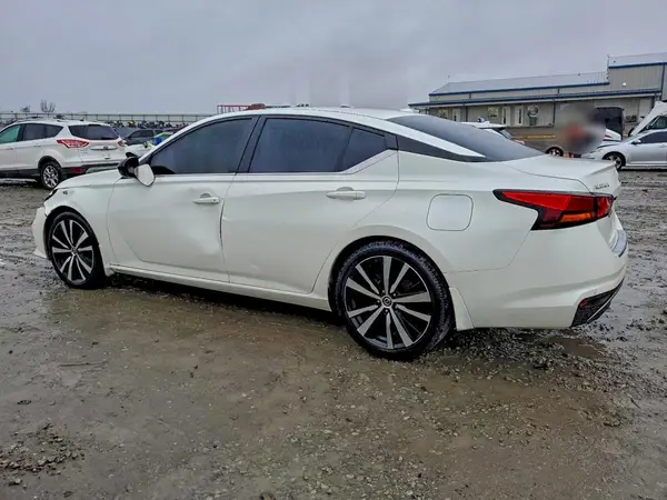 1N4BL4CV1LC209769 2020 NISSAN ALTIMA - Image 2