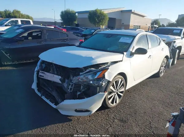 1N4BL4CV1LC234834 2020 NISSAN ALTIMA - Image 2