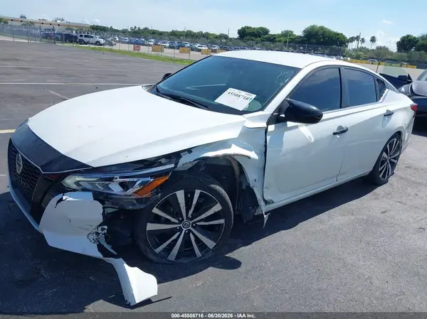 1N4BL4CV1LC246837 2020 NISSAN ALTIMA - Image 2