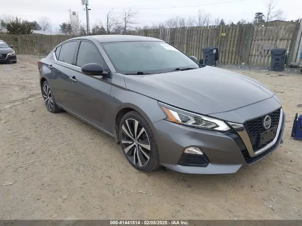 1N4BL4CV1LC266764 2020 NISSAN ALTIMA - Image 1