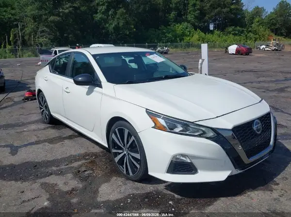 1N4BL4CV1LN308032 2020 NISSAN ALTIMA - Image 1