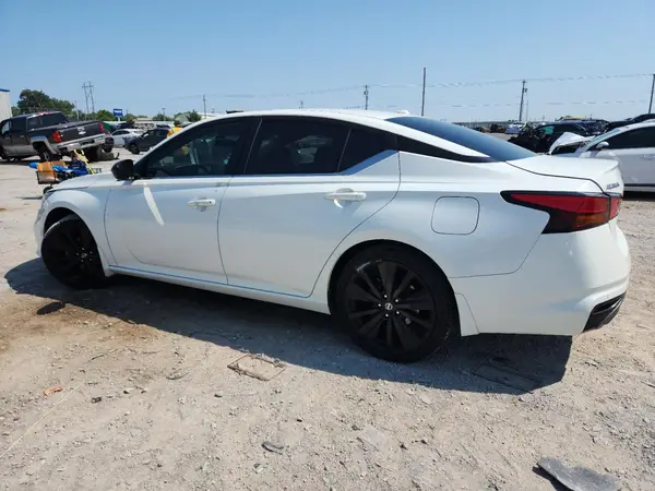 1N4BL4CV1LN314008 2020 NISSAN ALTIMA - Image 2