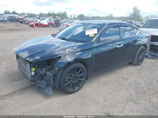 1N4BL4CV1LN319080 2020 NISSAN ALTIMA - Image 2