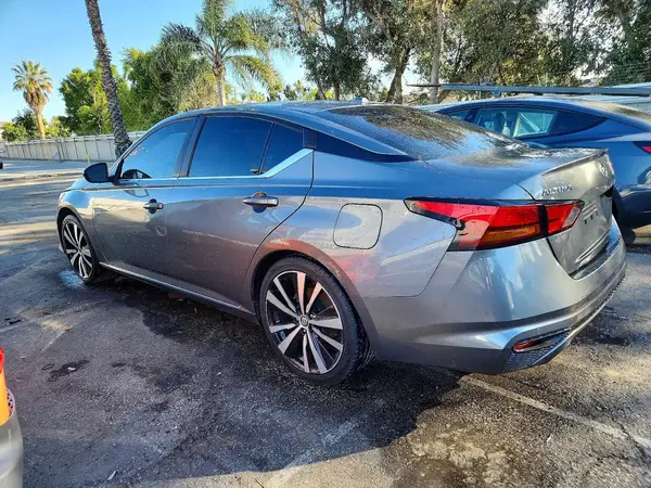 1N4BL4CV1MN305908 2021 NISSAN ALTIMA - Image 2