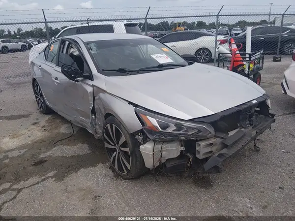 1N4BL4CV1MN310879 2021 NISSAN ALTIMA - Image 1