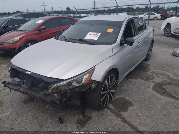 1N4BL4CV1MN310879 2021 NISSAN ALTIMA - Image 2