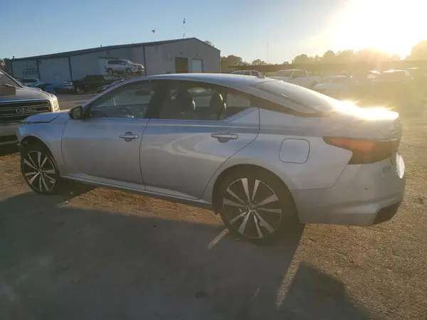 1N4BL4CV1MN310980 2021 NISSAN ALTIMA - Image 2