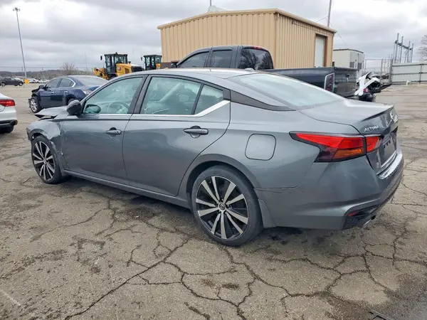 1N4BL4CV1MN316360 2021 NISSAN ALTIMA - Image 2