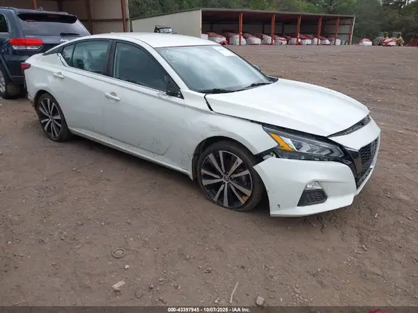 1N4BL4CV1MN329545 2021 NISSAN ALTIMA - Image 1