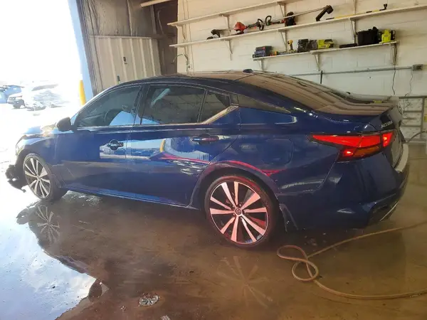 1N4BL4CV1MN331134 2021 NISSAN ALTIMA - Image 2
