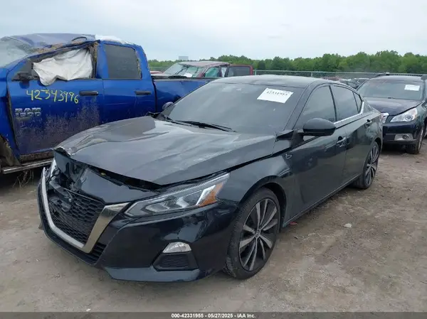 1N4BL4CV1MN335331 2021 NISSAN ALTIMA - Image 2