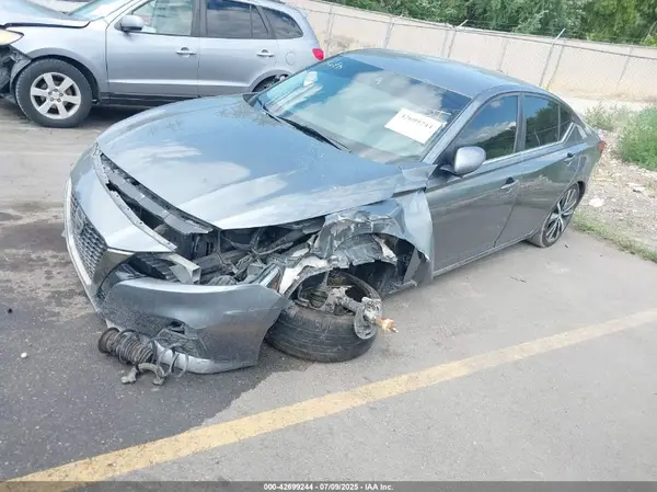 1N4BL4CV1MN337595 2021 NISSAN ALTIMA - Image 2
