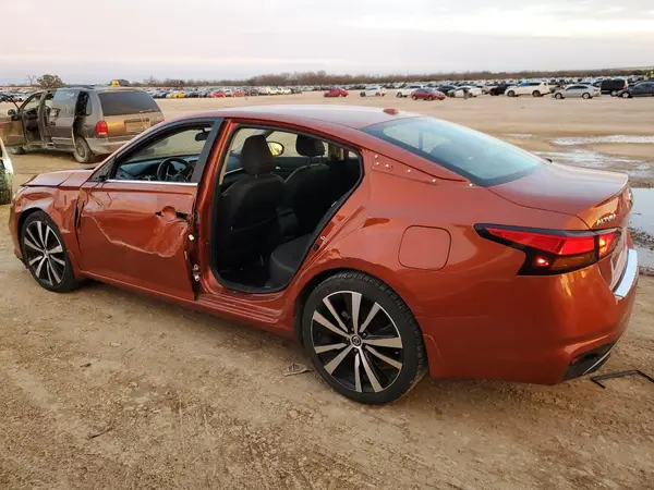 1N4BL4CV1MN346684 2021 NISSAN ALTIMA - Image 2
