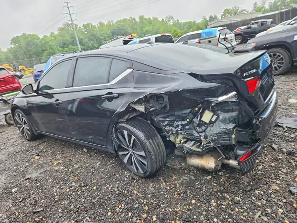 1N4BL4CV1MN347933 2021 NISSAN ALTIMA - Image 2