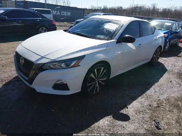 1N4BL4CV1MN350167 2021 NISSAN ALTIMA - Image 2
