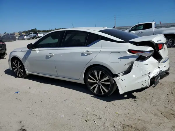 1N4BL4CV1MN379412 2021 NISSAN ALTIMA - Image 2