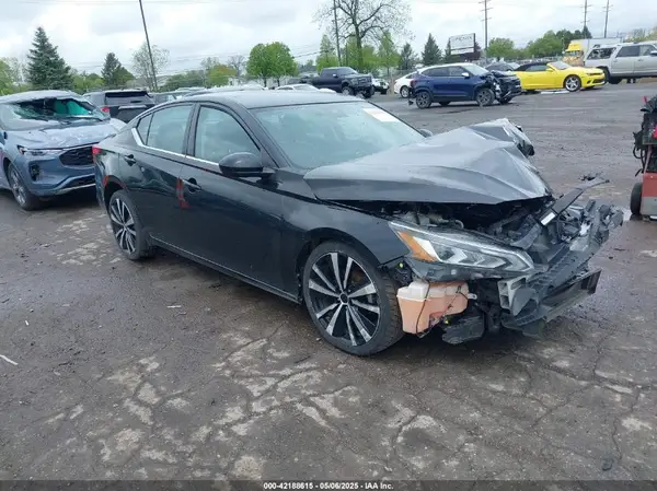 1N4BL4CV1MN389471 2021 NISSAN ALTIMA - Image 1